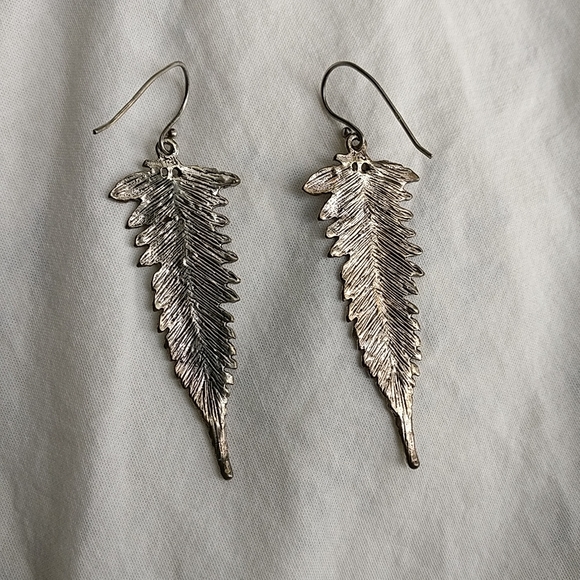 🌿Oxidized silver sterling fern leaf earrings✨ - Picture 3 of 4
